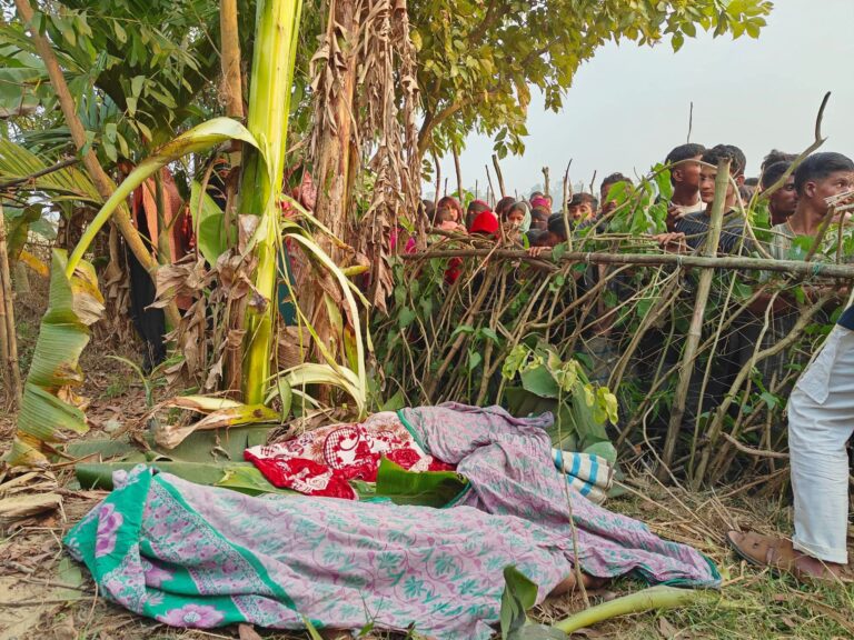 মহেশখালীতে মা–ছেলের রহস্যজনক মৃত্যু: আত্মহত্যা নয়, পরিকল্পিত হত্যার সন্দেহ
