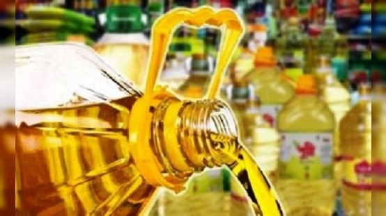 ১৩১ টাকা দরে ১৭৮ কোটি টাকার সয়াবিন তেল কিনছে সরকার