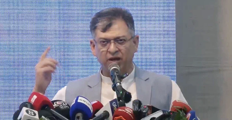 বিএনপির বিদ্রোহী প্রার্থীদের বিরুদ্ধে ব্যবস্থা নেওয়া হচ্ছে: সালাহউদ্দিন